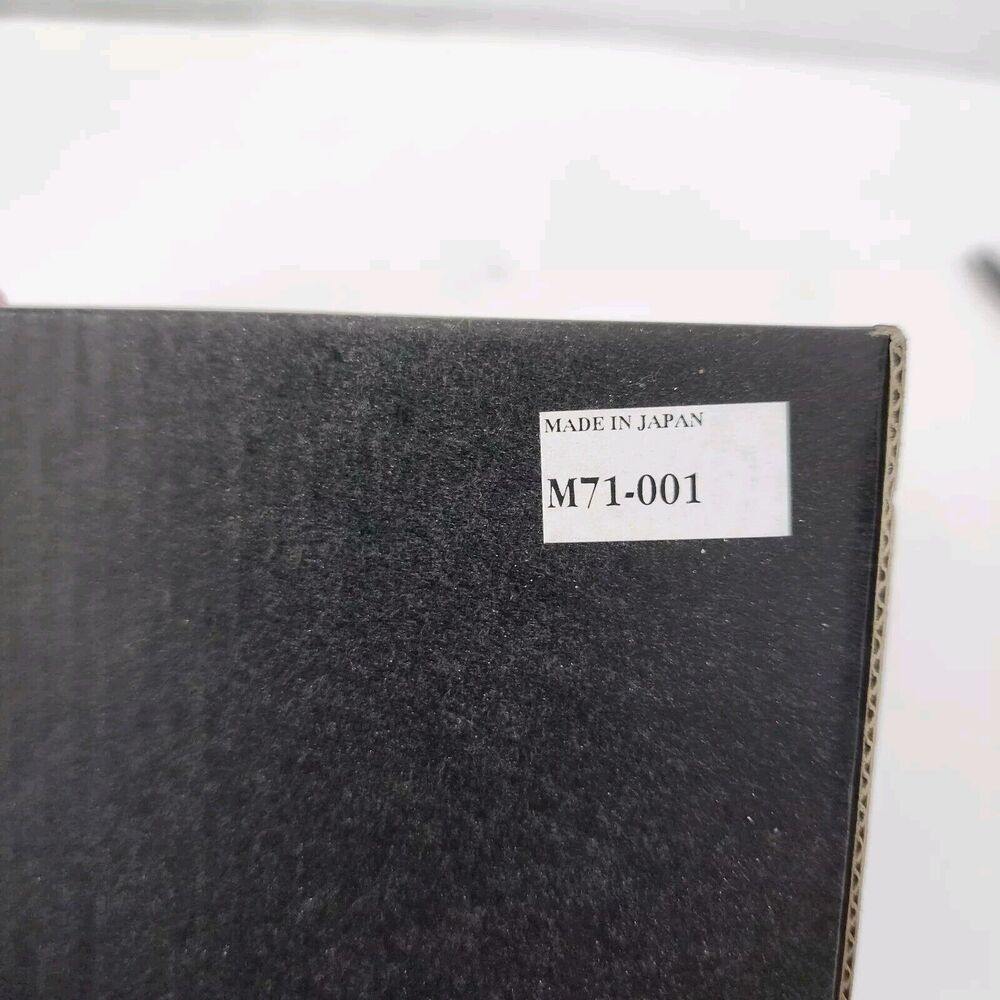 Utsuwa No Yakata Japanese Sake Set Dispenser 4 Cups Black Ceramic New In Box - Picture 13 of 16